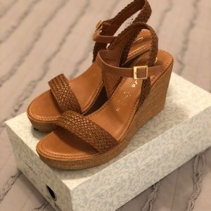 Contesa Cognac Wedge